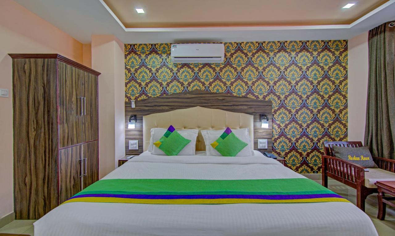 Treebo Roshan House With Valley View McLeod Ganj Εξωτερικό φωτογραφία